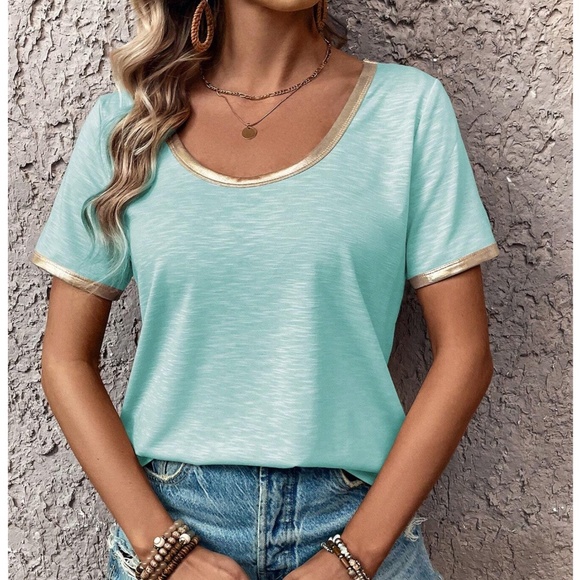 Solid Heathered Oversized Short Sleeve Top - Picture 8 of 11